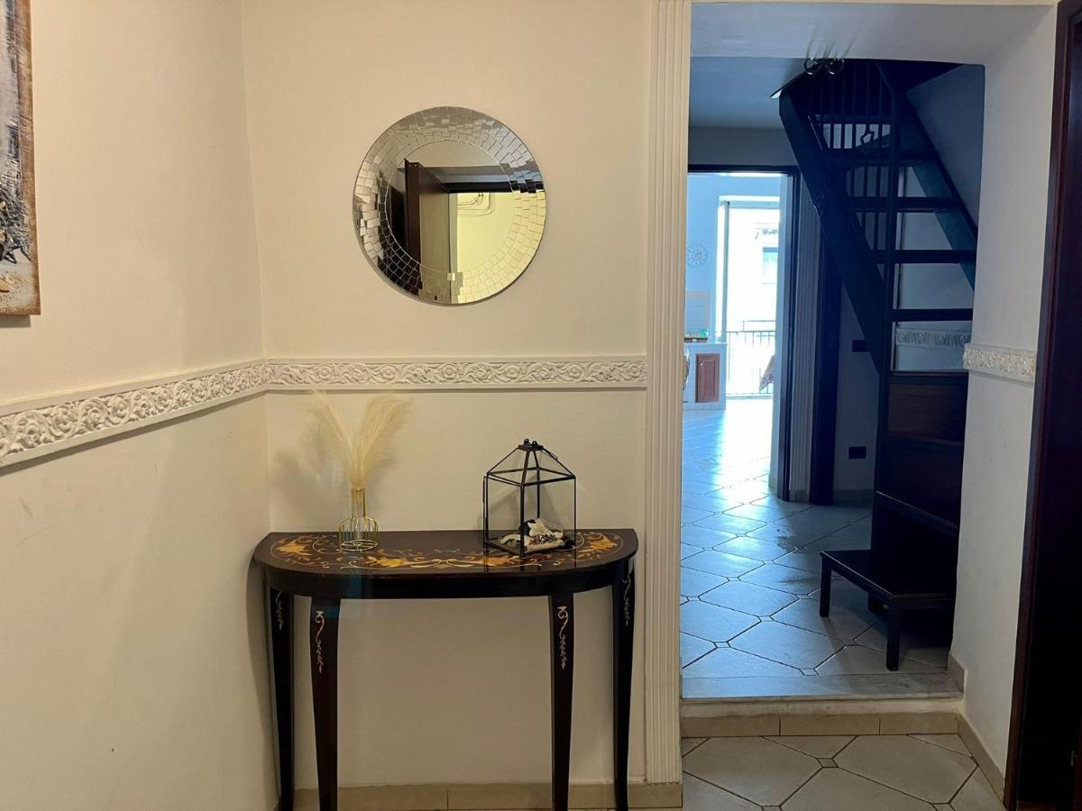Appartamento Franck House Napoli Esterno foto