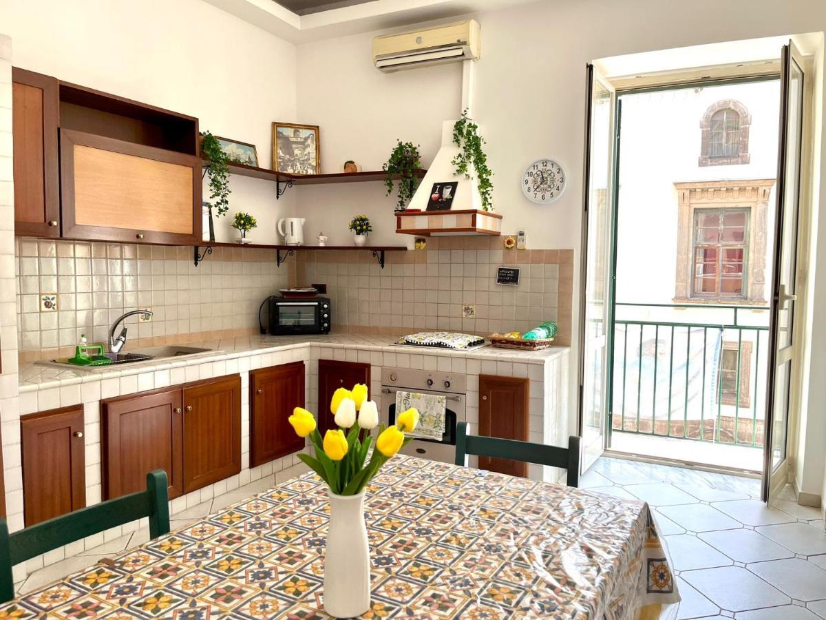 Appartamento Franck House Napoli Esterno foto