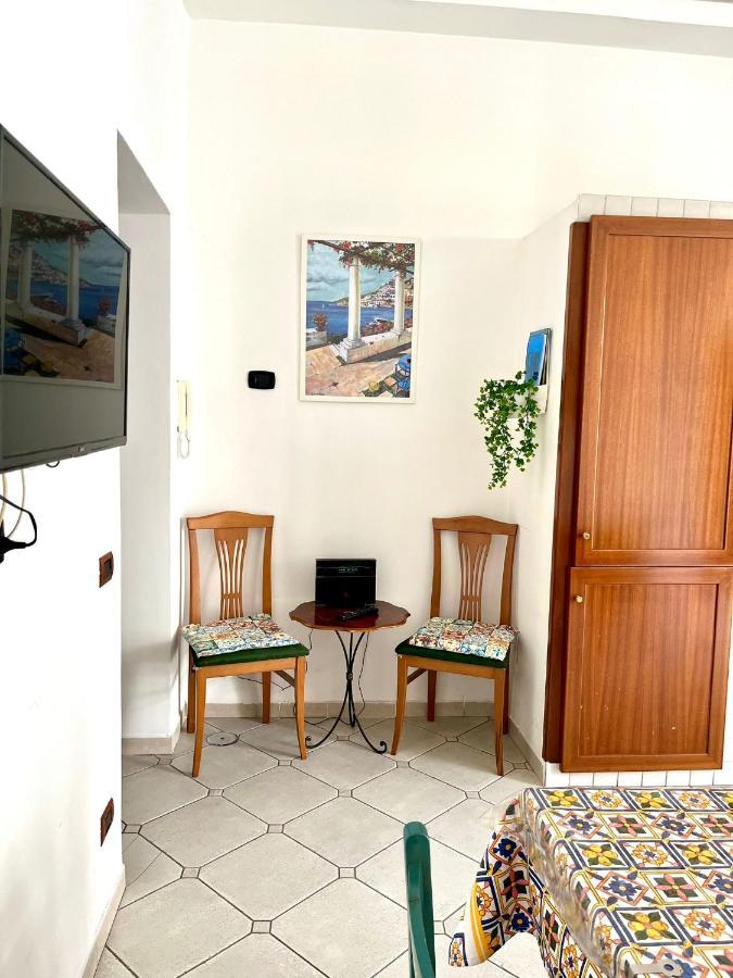 Appartamento Franck House Napoli Esterno foto